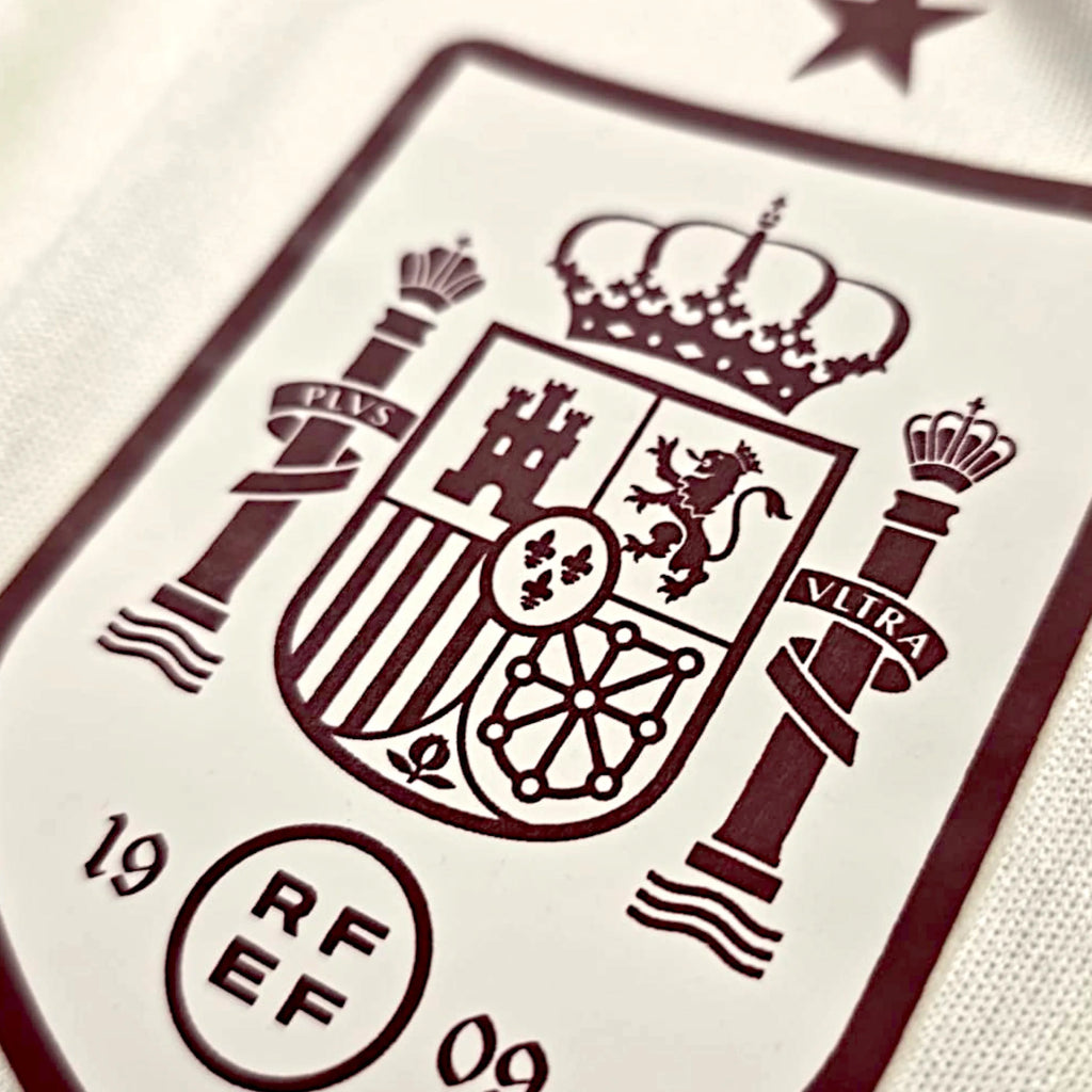 Equipación España 2026-2028